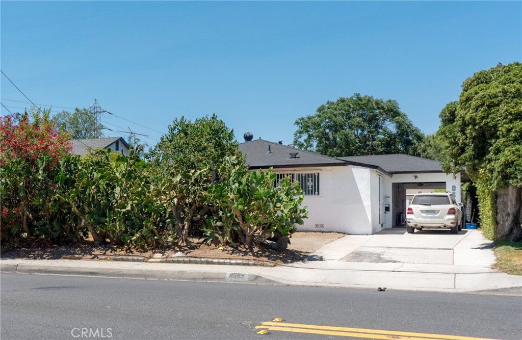 8555 Marshall St, Rosemead, CA 91770 MLS# AR25147504 Trulia