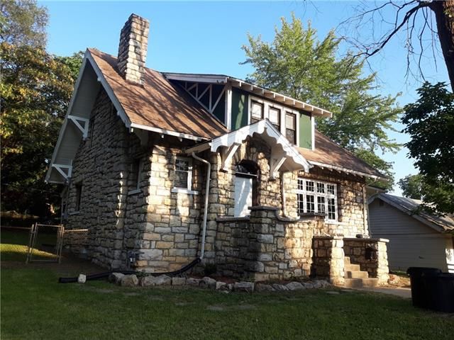 2525 Hardesty Ave, Kansas City, MO 64127