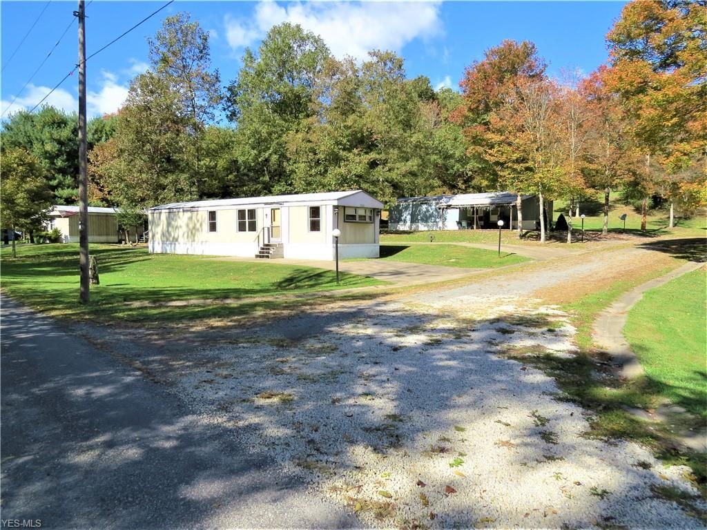 723 Wilson St, Salineville, OH 43945 5 Bed, 3 Bath MultiFamily Home