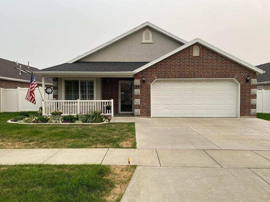 993 W 2250 N, Layton, UT 84041