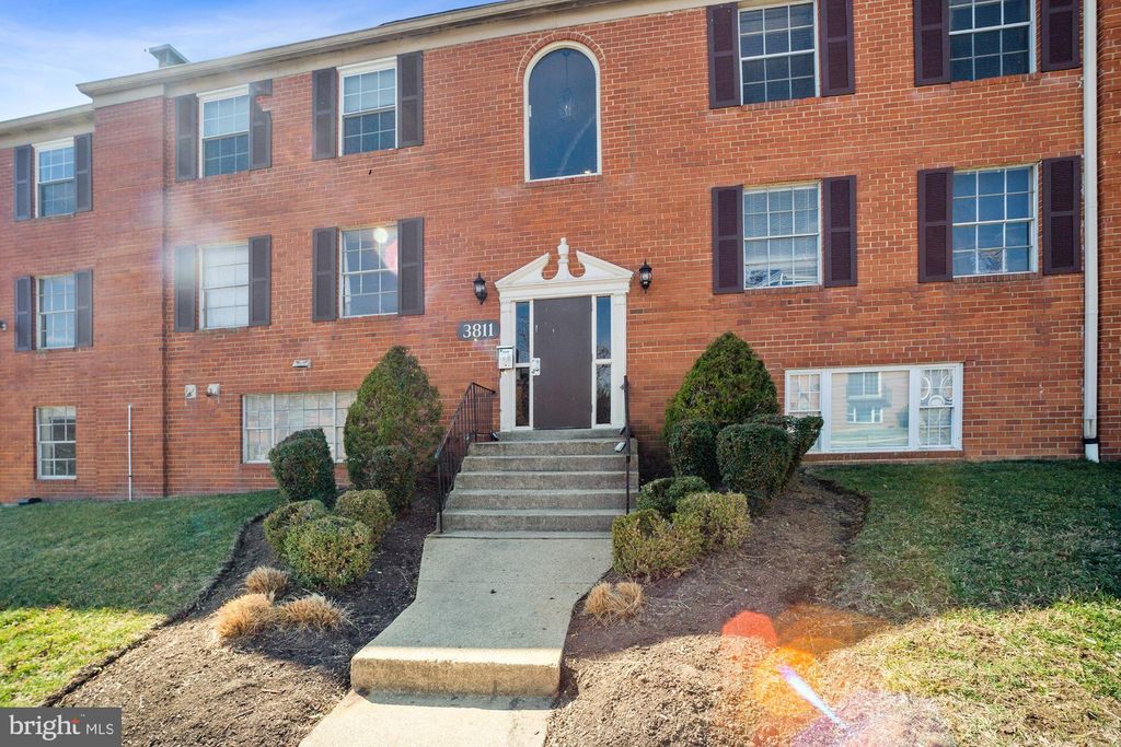 3811 Swann Rd #T, Suitland, MD 20746