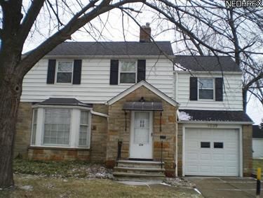 1239 S  Green Rd, South Euclid, OH 44121
