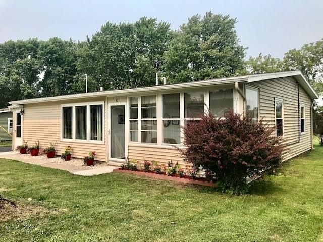 41 Seneca Dr, Plattsburgh, NY 12901