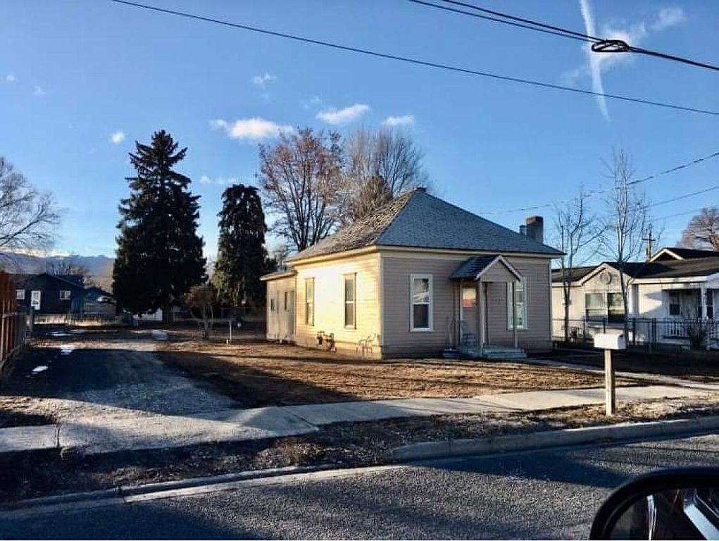 1917 Clark St, Baker City, OR 97814