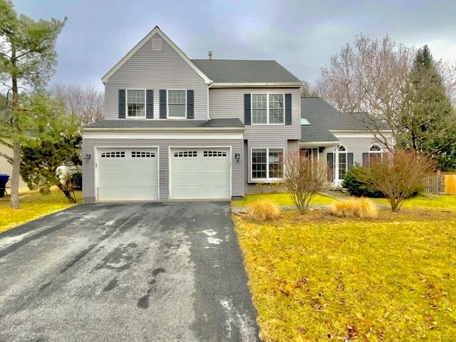 1435 Princeton Ct, Allentown, PA 18104