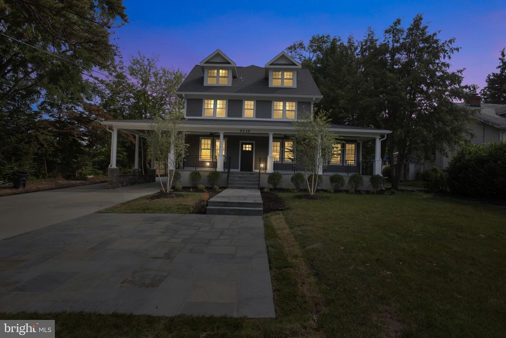 4215 Knowles Ave, Kensington, MD 20895