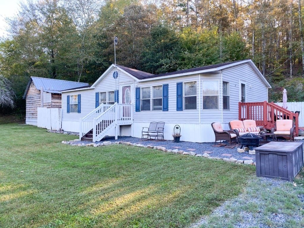 1455 Hill City Rd NW, Resaca, GA 30735 3 Bed, 2 Bath Mobile