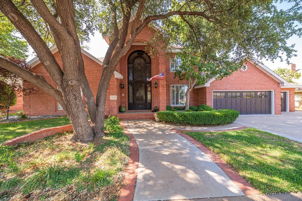 4902 Oakwood Ct, Midland, TX 79707