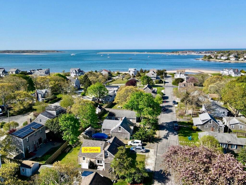29 Grove Street, West Yarmouth, MA 02673