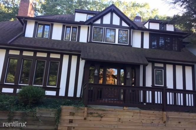 360 Fountain St, New Haven, CT 06515