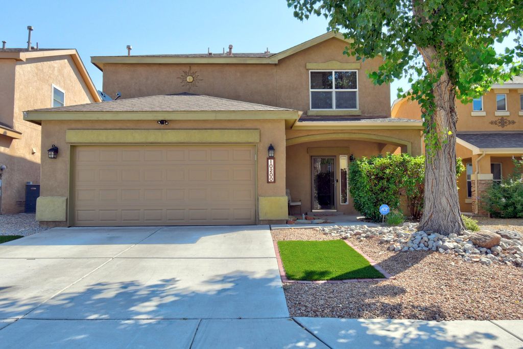 10200 Mogollon Dr NW, Albuquerque, NM 87114