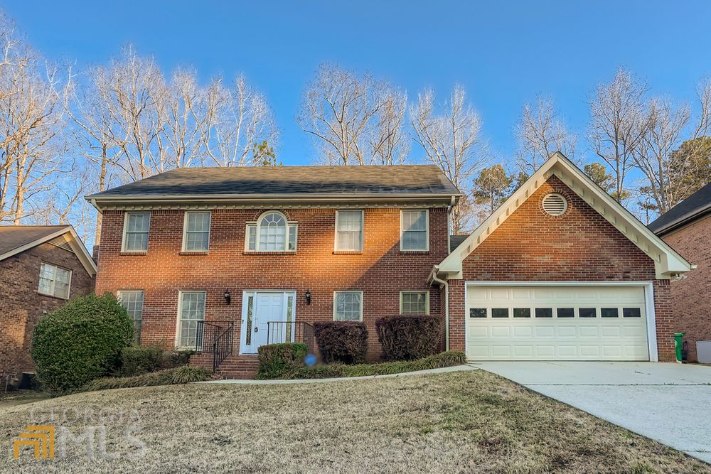 6336 Southland Forest Dr, Stone Mountain, GA 30087