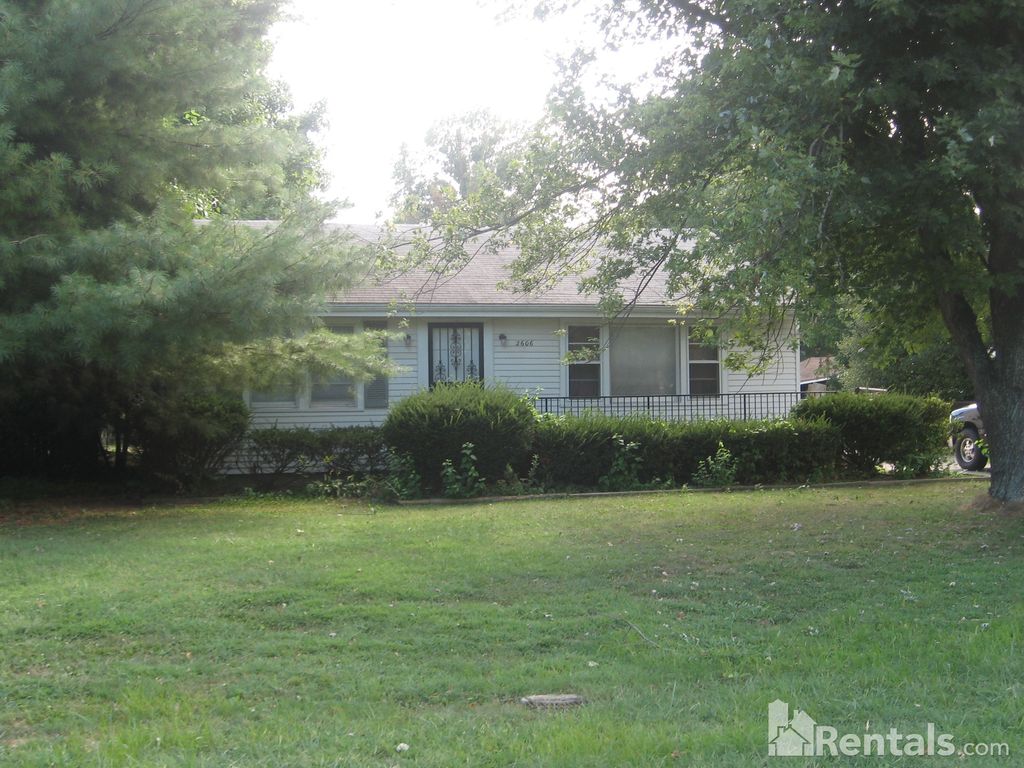 2606 Pioneer Rd, Shively, KY 40216 Trulia