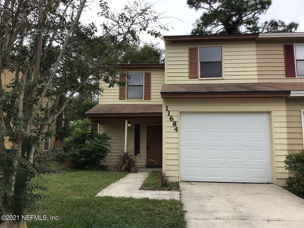 11684 Tanager Dr, Jacksonville, FL 32225