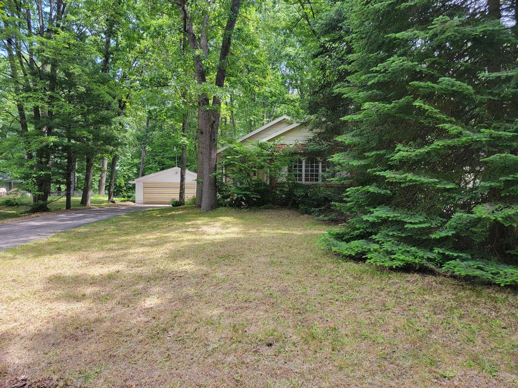 211 Windsor Dr, Prudenville, MI 48651 Trulia