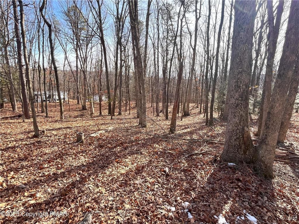 W  13th St, Jim Thorpe, PA 18229