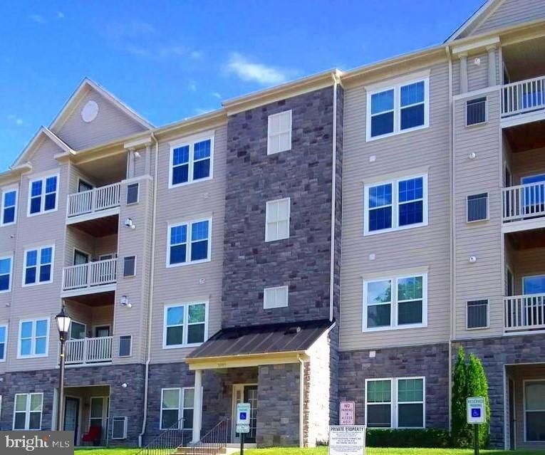 5205 Wyndholme Cir #201, Baltimore, MD 21229