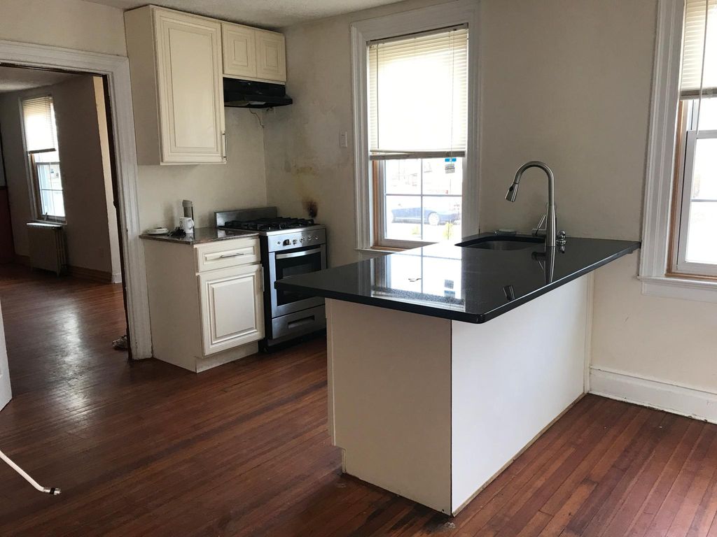 9 Eclipse Ave #1 B, Norwalk, CT 06851