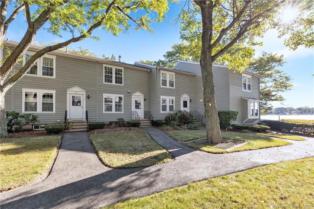 33 Ferry Ct #33, Stratford, CT 06615