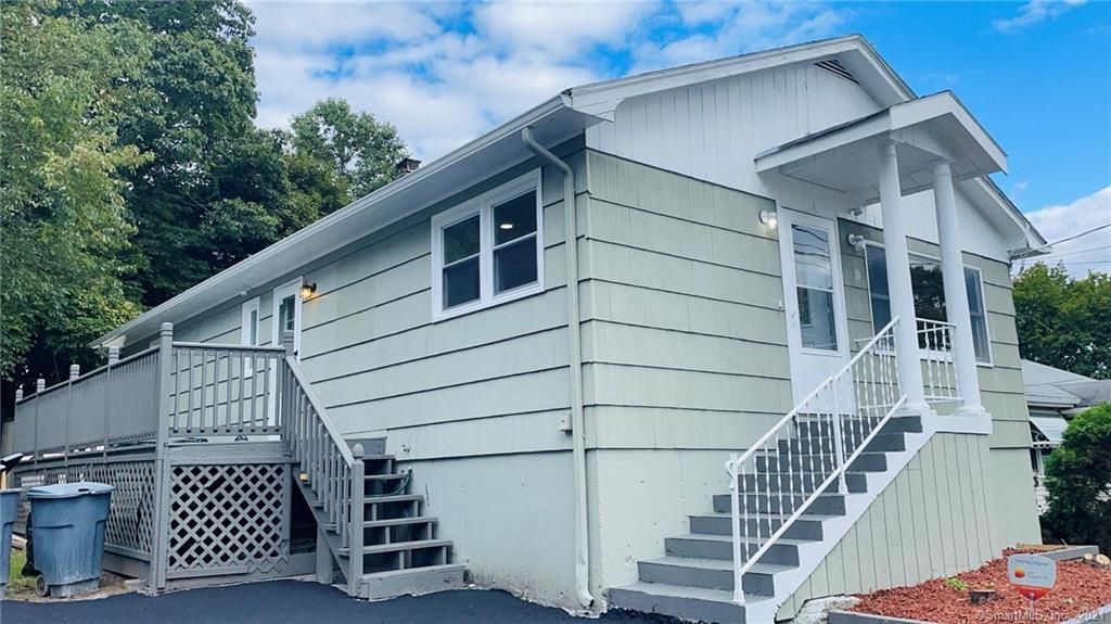 91 Fairfax St, West Haven, CT 06516