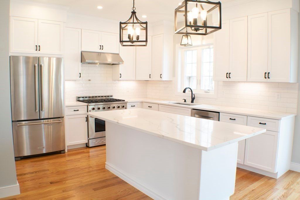 259 Lake St, Waltham, MA 02451