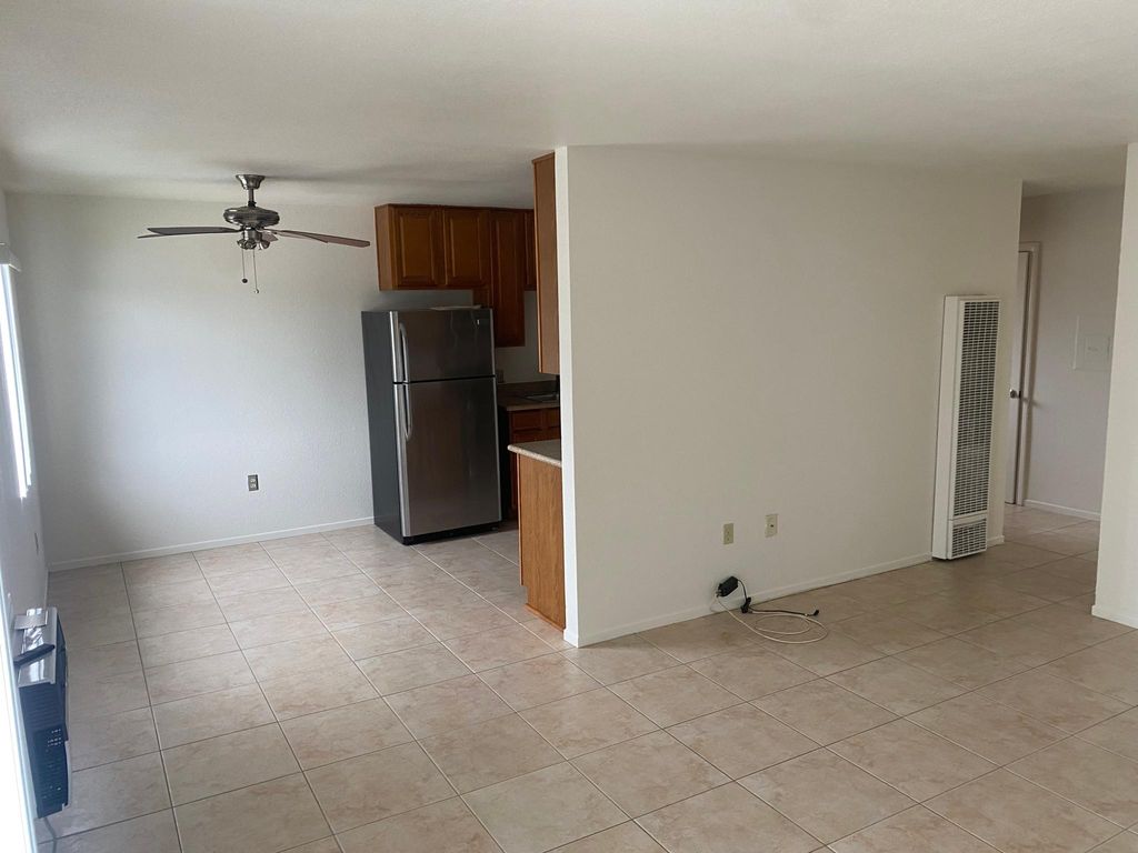 363 Van Houten Ave #B, El Cajon, CA 92020