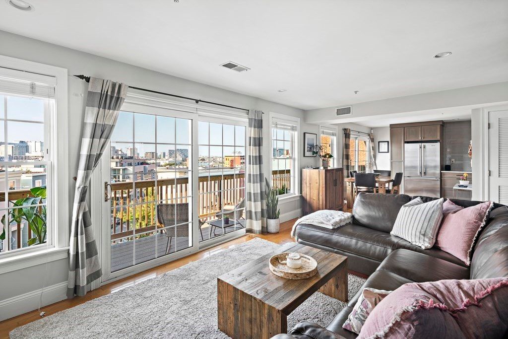 406-408 E 3rd St #4, Boston, MA 02127