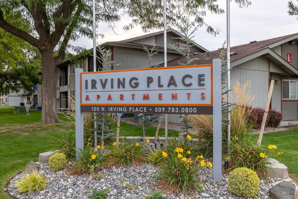 100 N Irving Pl, Kennewick, WA 99336