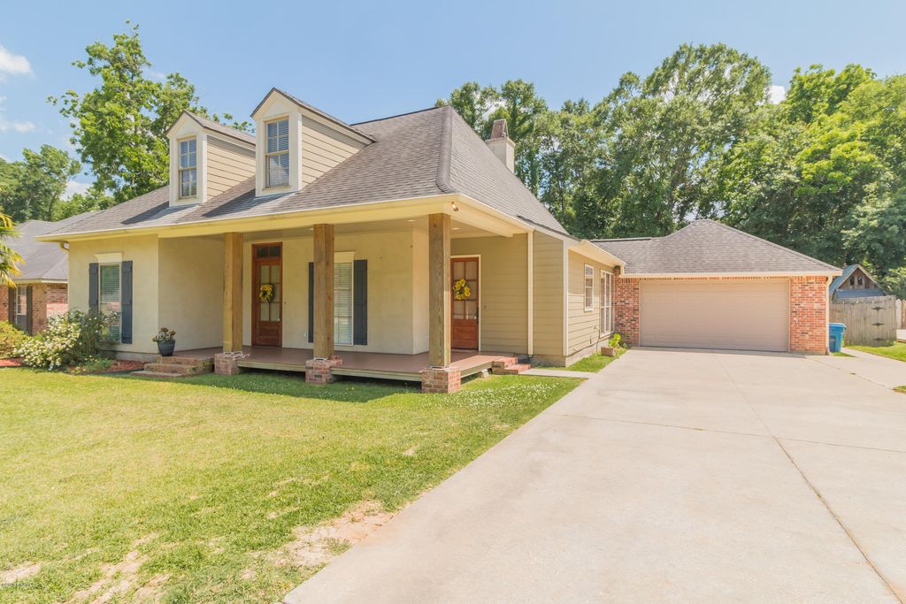 203 Red Barn Dr, Carencro, LA 70520 Trulia