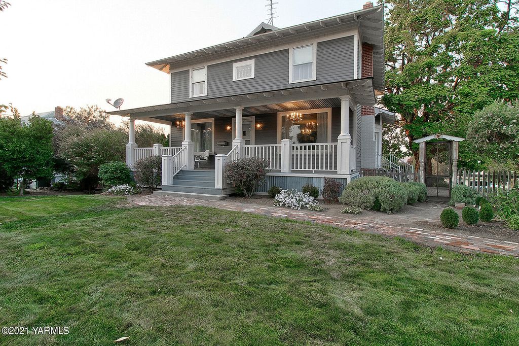 2901 Summitview Ave, Yakima, WA 98902