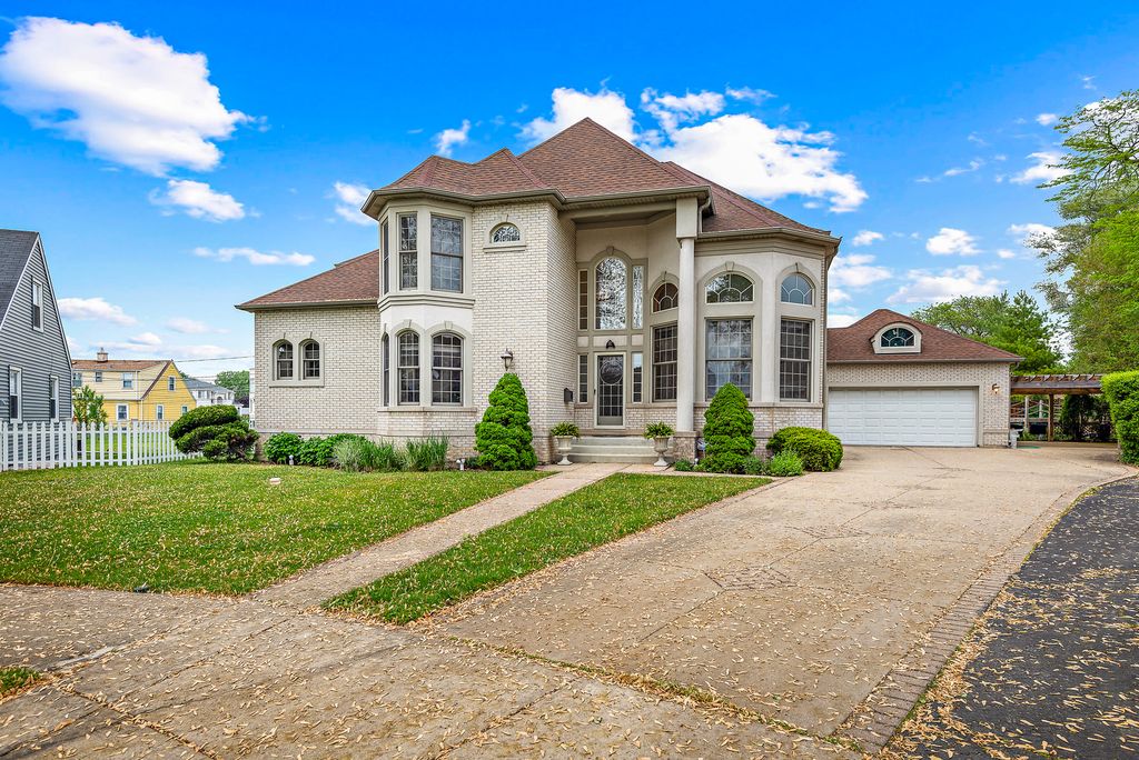 8220 W Ainslie St, Norridge, IL 60706 Trulia