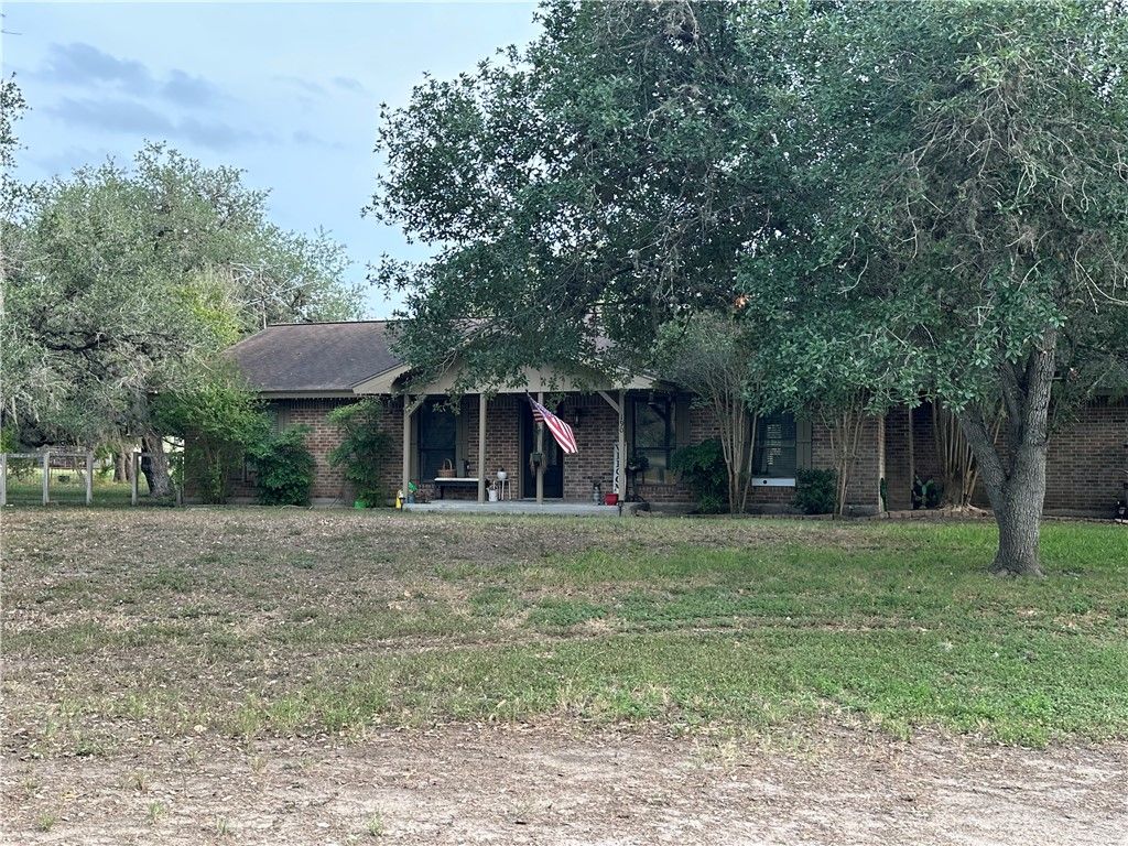190 County Road 376, West, TX 78022 MLS 443352 Trulia