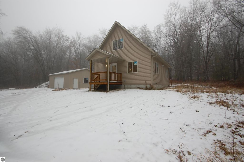 1000 N Clear Lake Rd, West Branch, MI 48661 Trulia