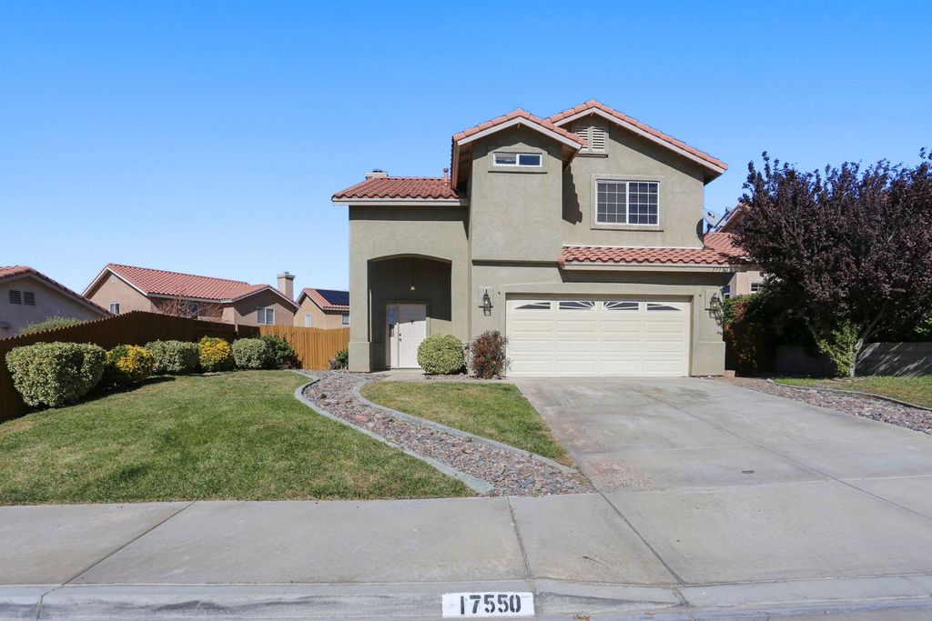 17550 Fisher St, Victorville, CA 92395