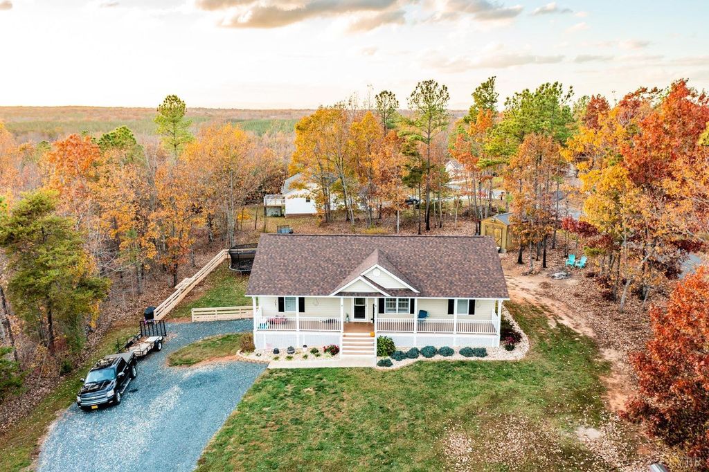 1389 Hummingbird Ln, Spout Spring, VA 24593 Trulia