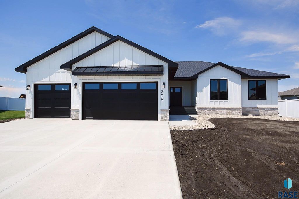 725 S Granite Cir, Tea, SD 57064 | MLS# 22505489 | Trulia