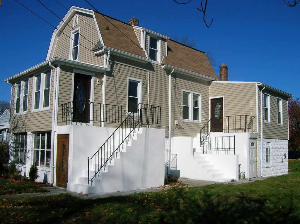 46 Ketcham Rd, Stratford, CT 06615
