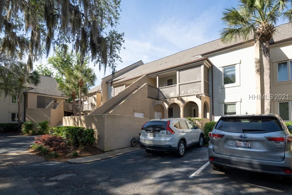 100-200 Colonnade Clb #190, Hilton Head Island, SC 29928