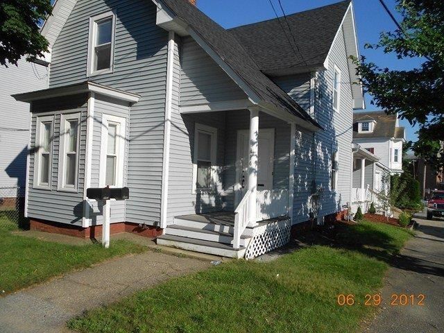 114 School Street, Manchester, NH 03102