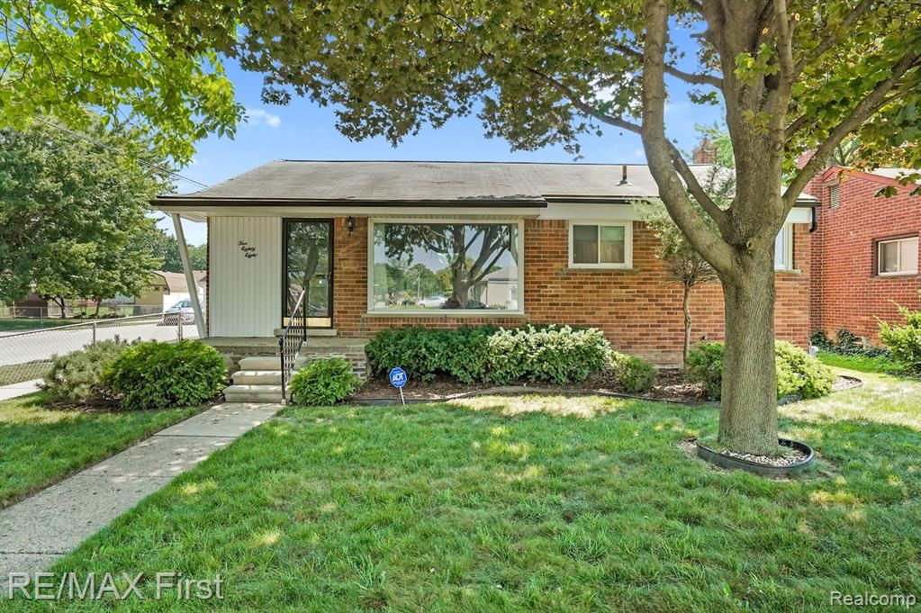 588 Harrison St, Garden City, MI 48135 Trulia