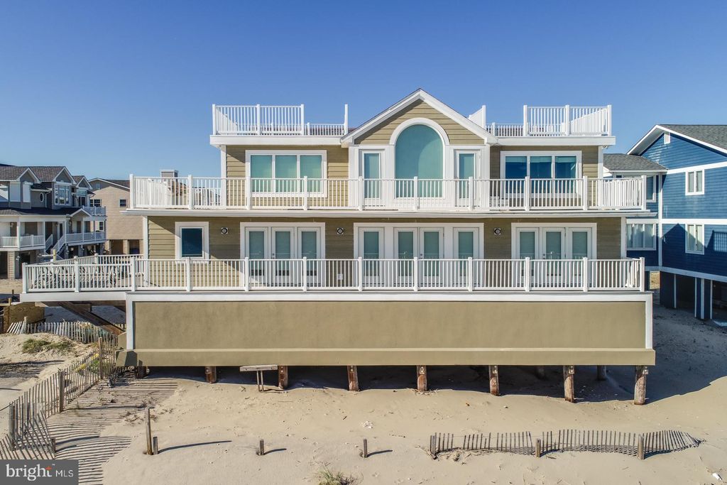 1 Beach Ave, Dewey Beach, DE 19971 6 Bed, 6 Bath SingleFamily Home
