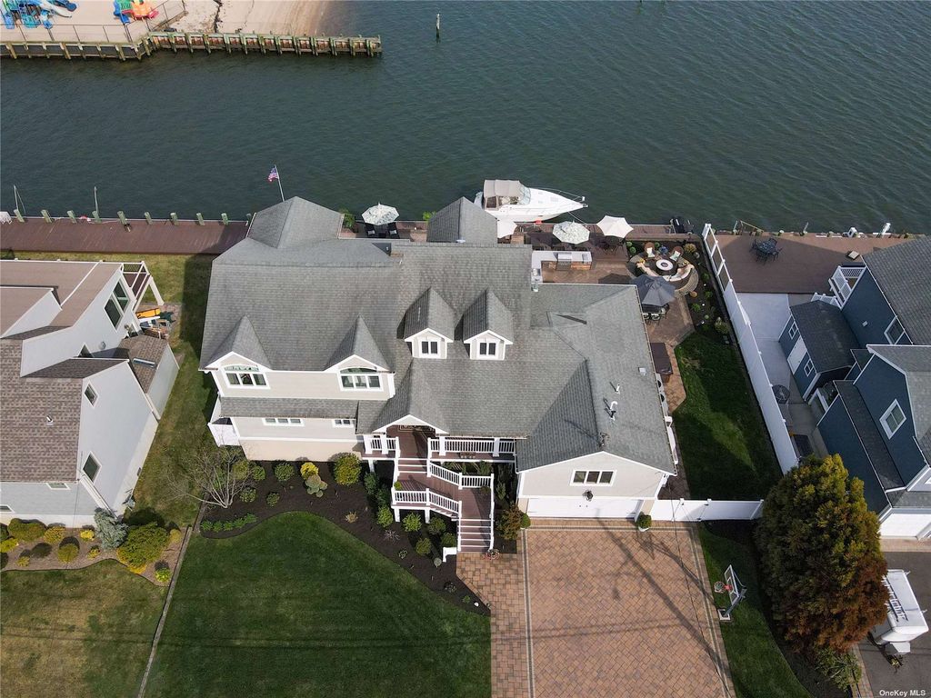 25 Beach Road, Massapequa, NY 11758 Trulia