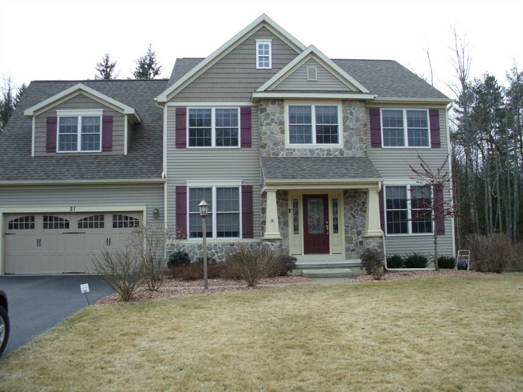 21 Empire Dr, Niskayuna, NY 4 Bed, 3 Bath SingleFamily Home 46 Photos Trulia