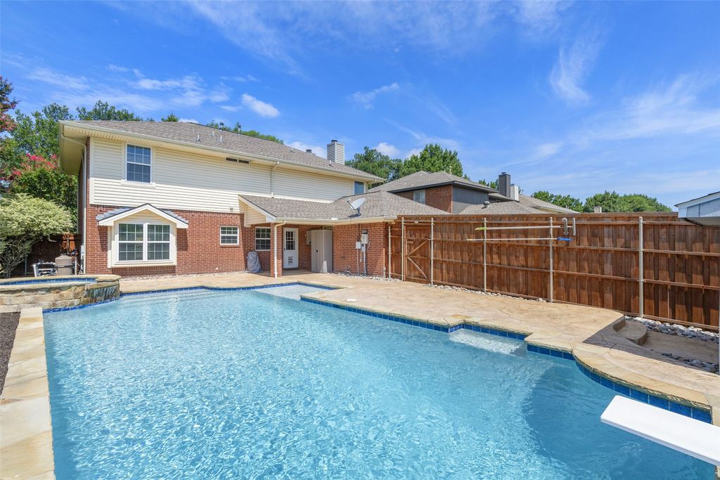 913 Princeton Ln, Allen, TX 75002