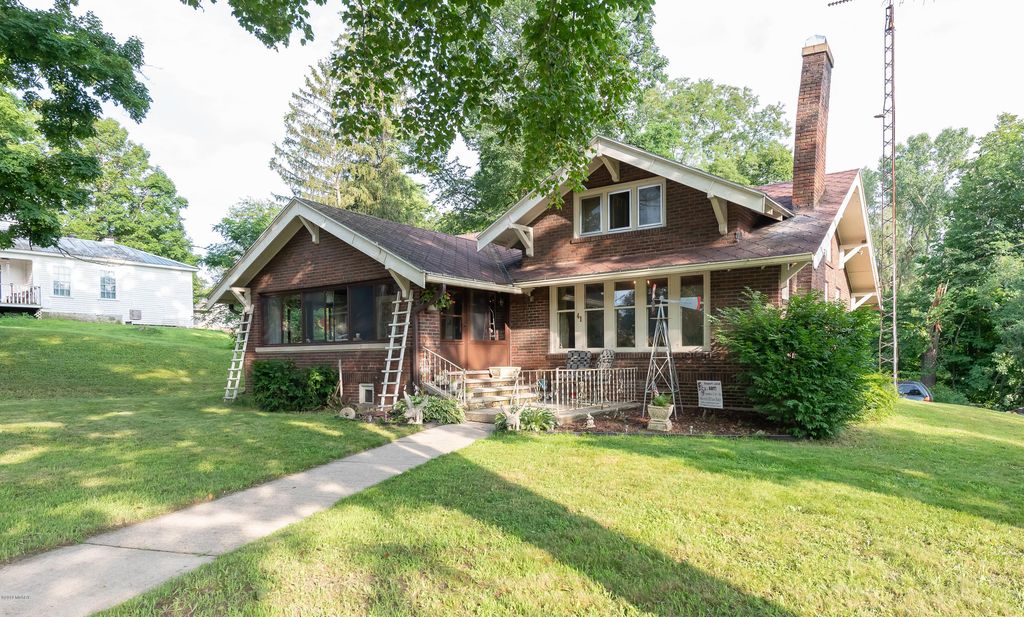 41 Summit St, Saranac, MI 2 Bed, 2 Bath SingleFamily Home 11