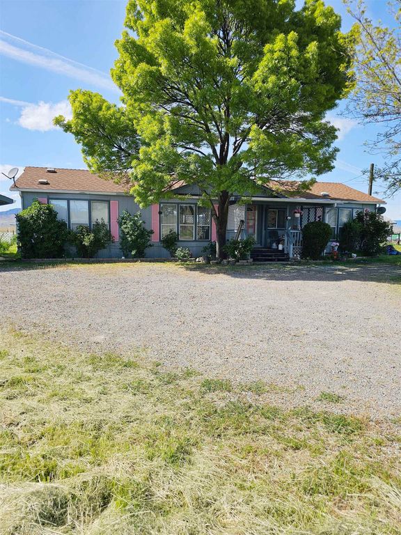 1611 Lichens Rd, Montague, CA 96064 MLS 20240504 Trulia