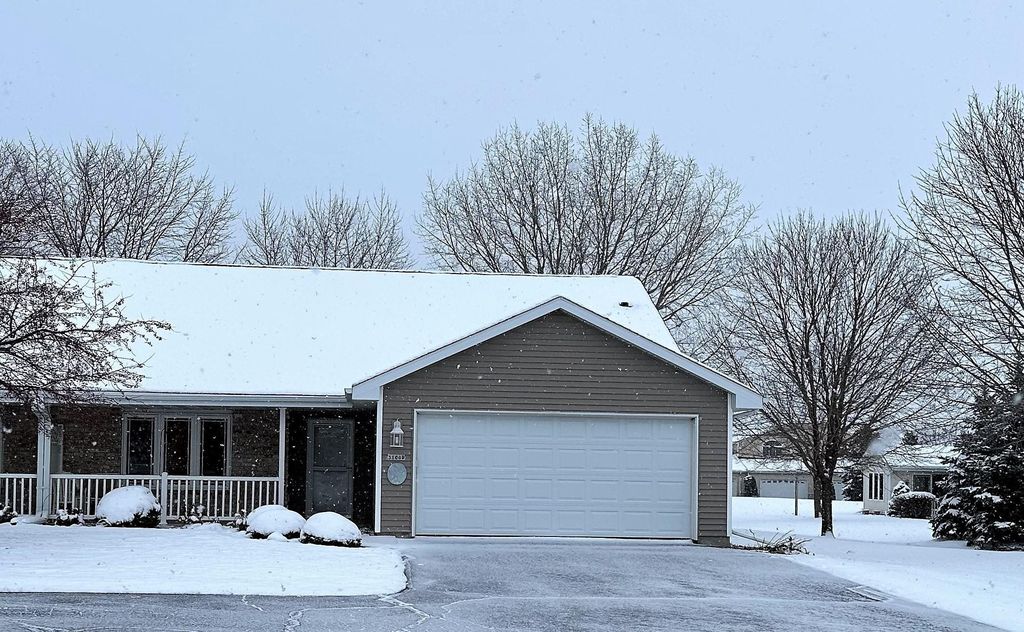 3100D Elk Ridge Dr D, Oshkosh, WI 54904 Trulia