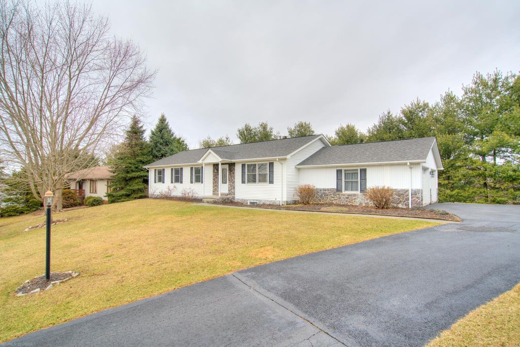 580 Independence Blvd, Christiansburg, VA 24073