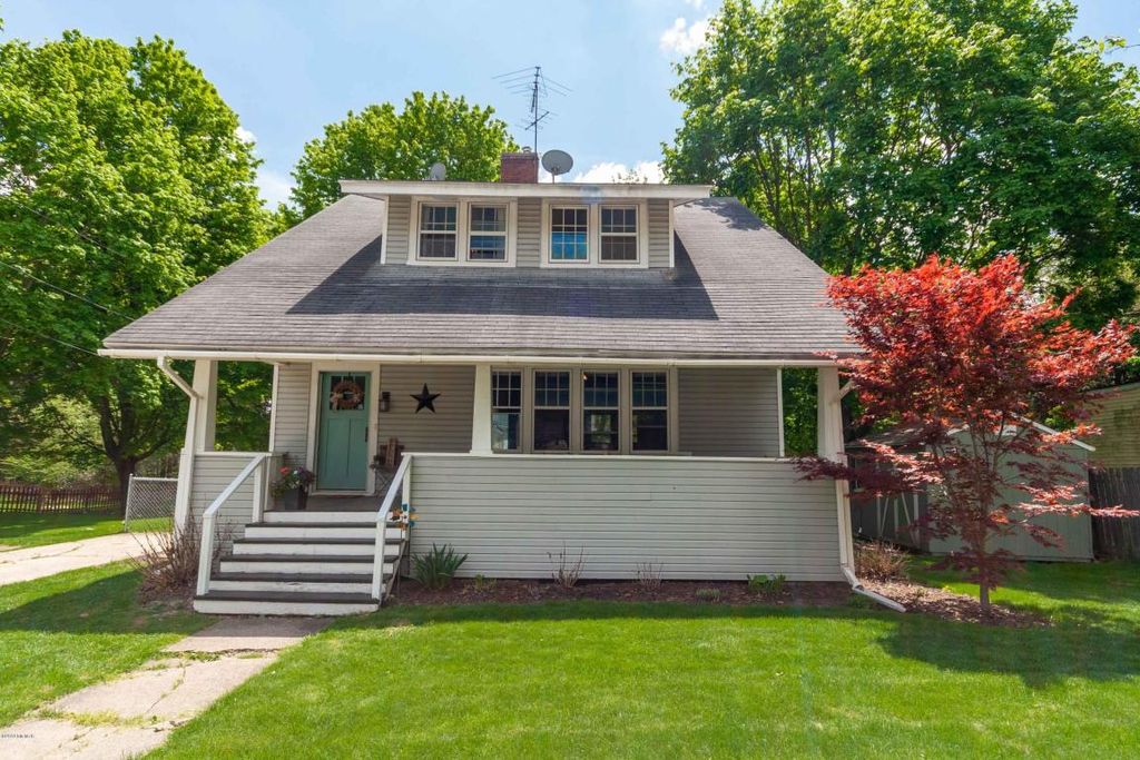 428 E Main St SE, Caledonia, MI 49316 Trulia