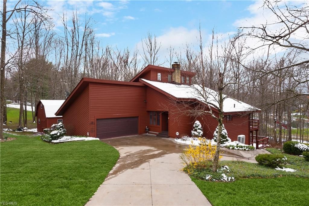 Unique Apartments For Rent In Walton Hills Ohio with Luxury Interior Design
